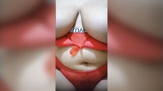 احااا نيك بزازي بتلعب في بزازها و كسها و بتقول نيك بزازي  فيلم سكس