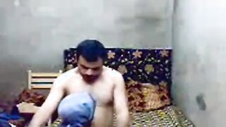 بنت المتناكه  سكس  عندها 50سنه جابت عيل صغير عشان يمتع كسها الممحون و يكيفها نيك جامد لبوه كسها هايج